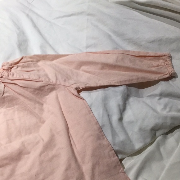 Tea 2T soft pink blouse NWT perfect - Picture 2 of 8